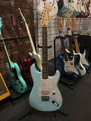 Store Special Product - Fender Tom Delonge Stratocaster